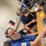 Lars-Åke och Björn sköter studion och programledare 